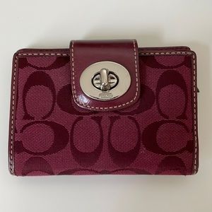 Coach Signature Jacquard Raspberry Wallet